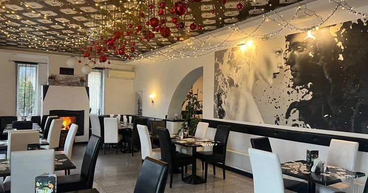 Op-Art Étterem & Panzió Monor