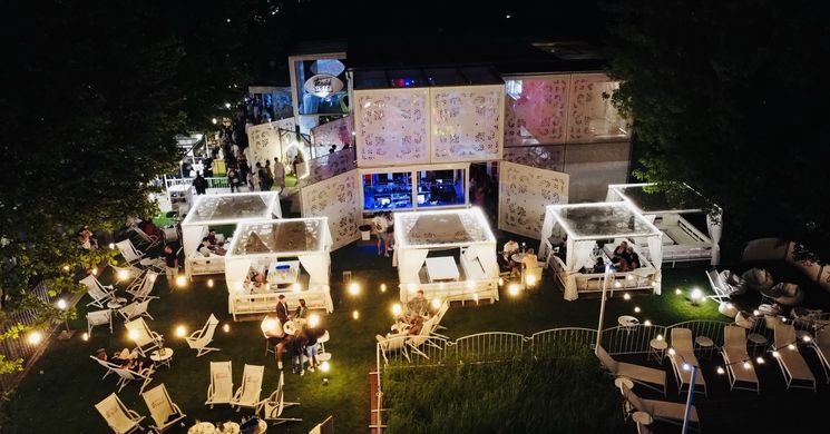 Tesók Café & Bár és Bisztró Siófok