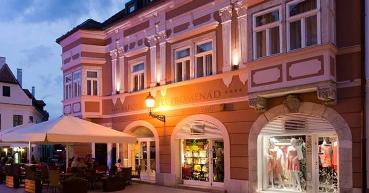 Barokk Hotel Promenád**** Győr