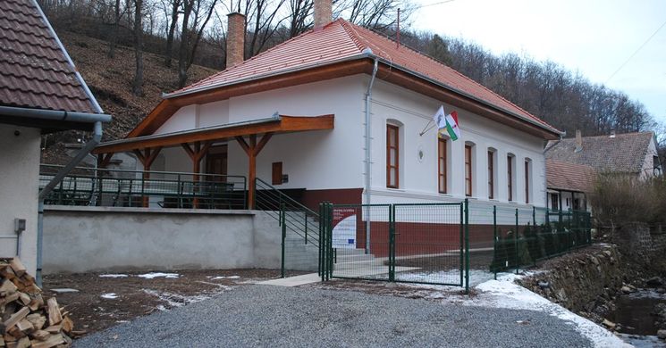 Alkotóház Háromhuta