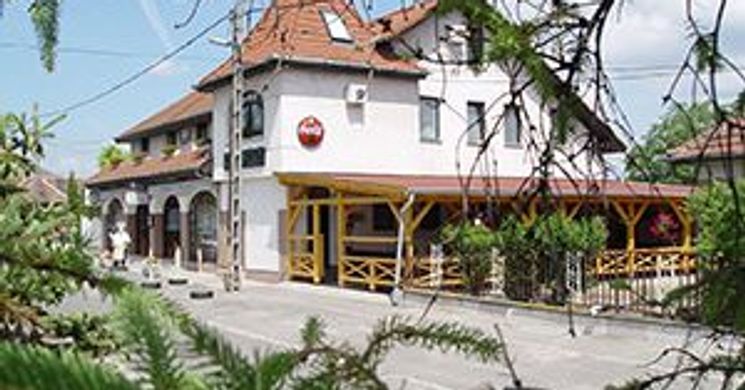 Gondola Pizzéria és Panzió Pilisvörösvár