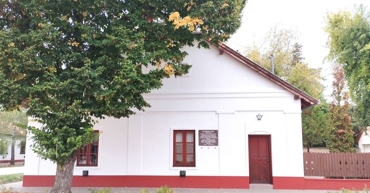 Dr. Gyöngyösi Mátyás Helytörténeti Gyűjtemény Kunszállás