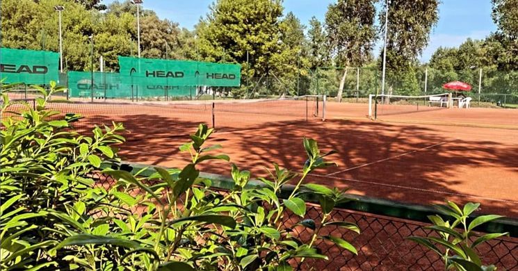 Postáslido Sportcentrum Szentendre
