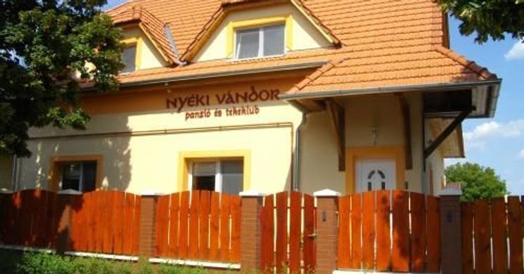 Nyéki Vándor Panzió Kápolnásnyék