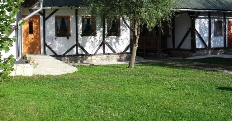Holló Vendégház Szögliget