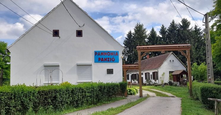 Pannónia Panzió Gadány