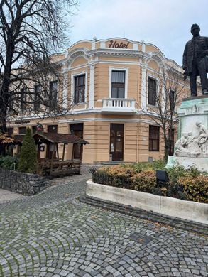 Kisfaludy Étterem és Vendégház Sümeg