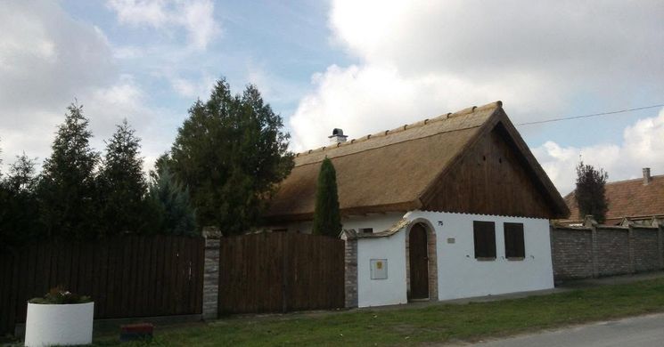 Pipacsos Pihenőház Dávod