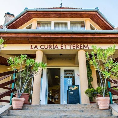 La Curia Étterem és Kemencés Udvar Dunaszeg