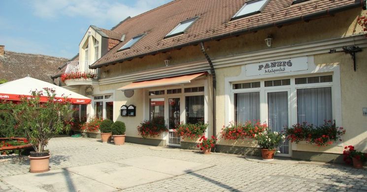 Malomkő Panzió Nagyvázsony