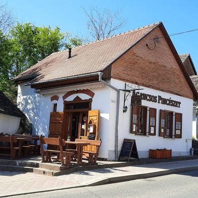 Agancsos Pincészet Villány
