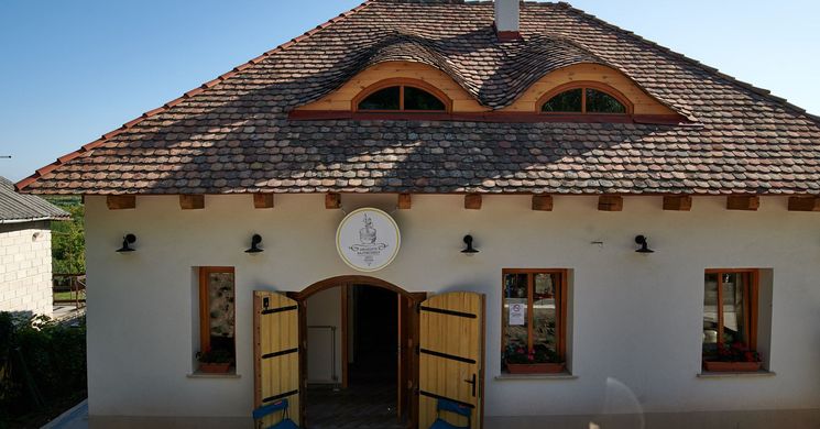 Hegedűs Sajtműhely Etyek