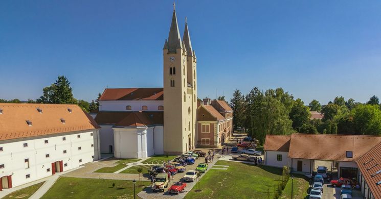 Türjei Premontrei Látogatóközpont