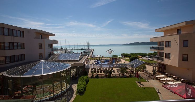 Flamingó Wellness és Konferencia Hotel **** Balatonfüred