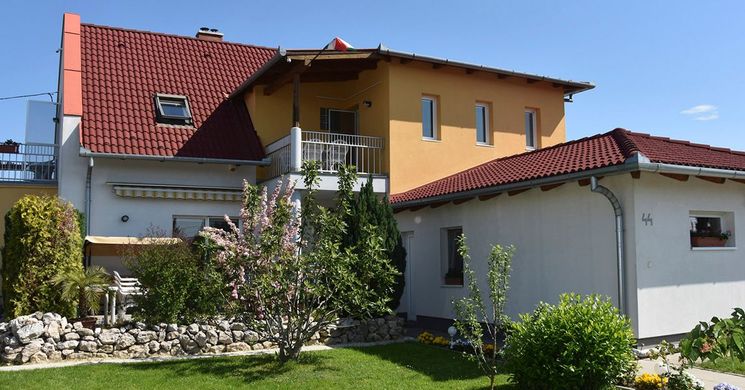 Ágnes Apartmanház Gyenesdiás