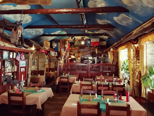 Texas Étterem Saloon Csávoly