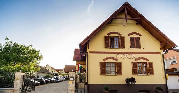Bock Pince & Hotel Ermitage & Óbor Étterem Villány