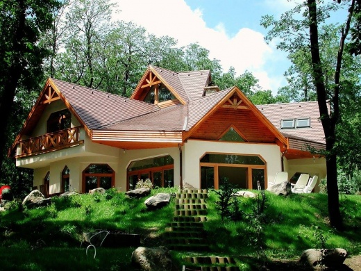 Platán Panzió Dobogokő