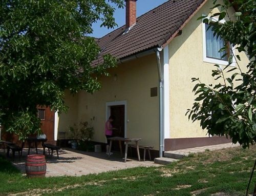 Péringer Családi Pince Szentantalfa