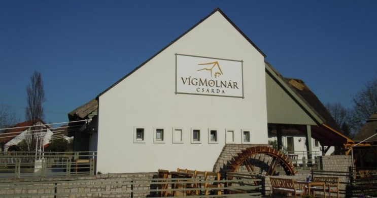 Víg Molnár Csárda Csopak