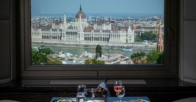 Láng Étterem Budapest