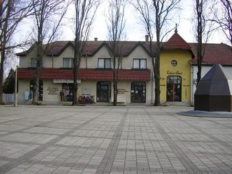 Mézes Mackó Cukrászda és Vendéglő