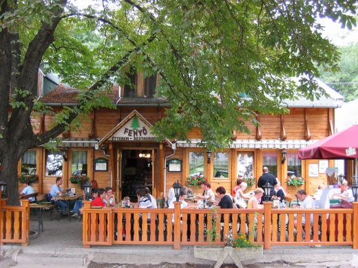 Fenyő Vendéglő Szilvásvárad