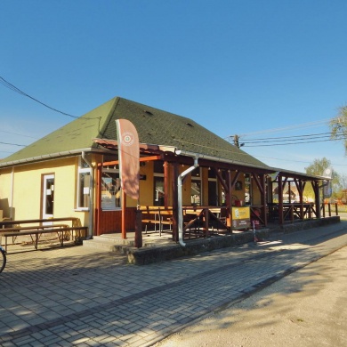 Terasz Söröző Marcaltő