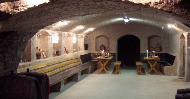 Pásti Pincék és Pihenőházak Cserépfalu