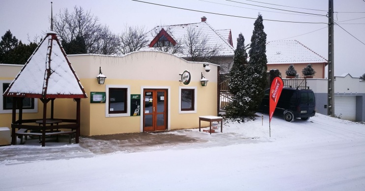 Öntöde Borozó - Söröző Szentkirályszabadja