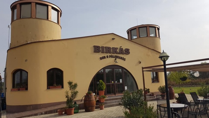 Birkás Borház & Bisztró Izsák
