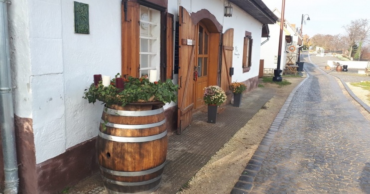 Debreczeni Pincészet & Ferenczi Szőlőbirtok