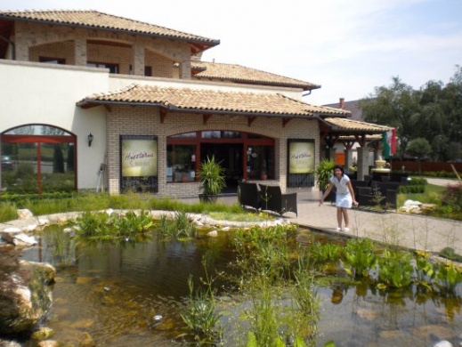 Hisztéria Cukrászda Tápiószecső