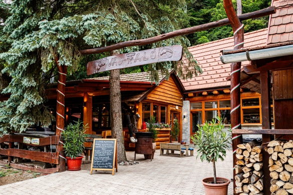 Vadfaló Étterem és Büfé Dömös