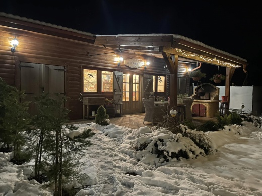 Pajta Lakásétterem  Bakonykoppány