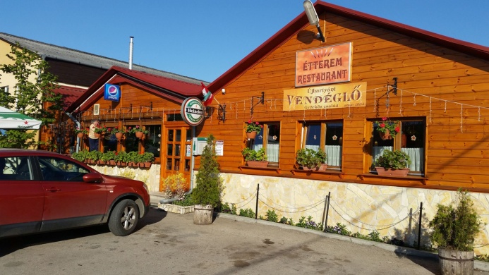 Újhartyáni Vendéglő Újhartyán