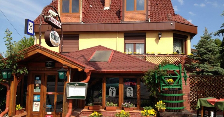 Fazekas Vendéglő Tiszakécske