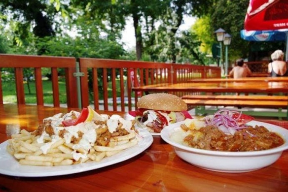 Strand Kisvendéglő Abony