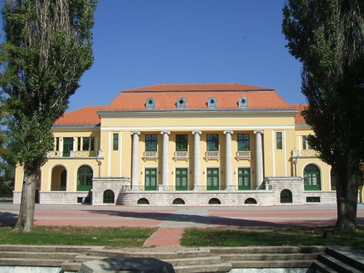 József Attila Művelődési Ház Dorog