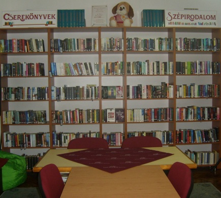 Szarvasgede, Könyvtári, Információs és Közösségi Hely