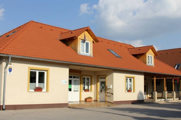 Kulcs Községi Faluház, Könyvtári, Információs és Közösségi hely