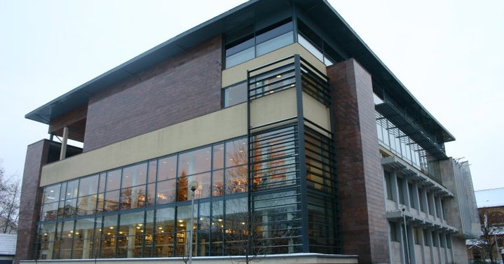 Móricz Zsigmond Megyei és Városi Könyvtár Nyíregyháza