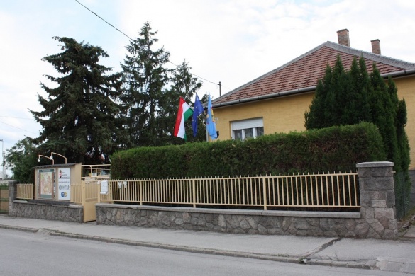 Kék Géza Művelődési Ház és Könyvtár Diósd