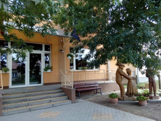 Arany János Művelődési Ház Alap