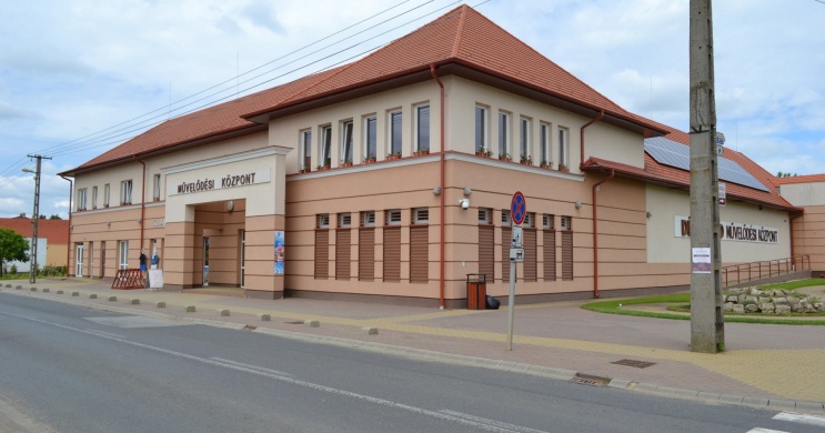 Dégenfeld Művelődési Központ Baktalóránháza