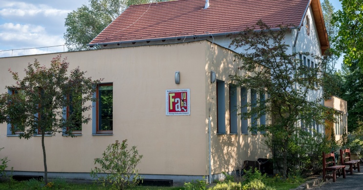 Szigetmonostor Faluház