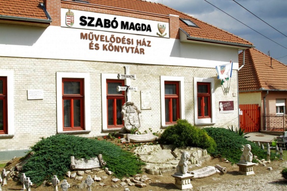 Szabó Magda Művelődési Ház és Könyvtár Kerepes