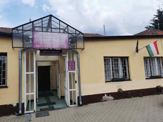 Lázár Ervin Városi Könyvtár és Szemere Pál Művelődési Ház, Pécel
