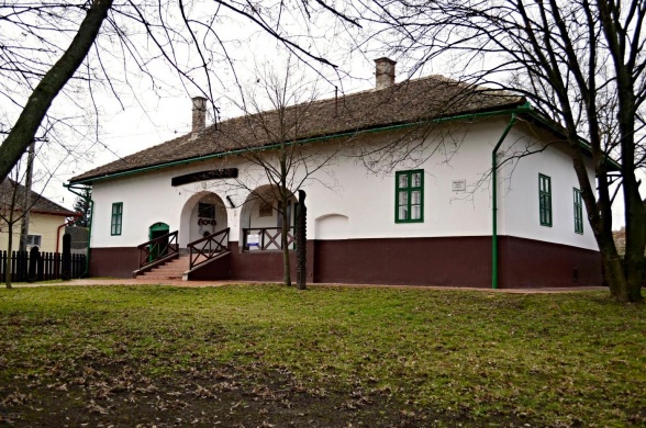 Néprajzi Kiállítóterem - Morgó Kisújszállás