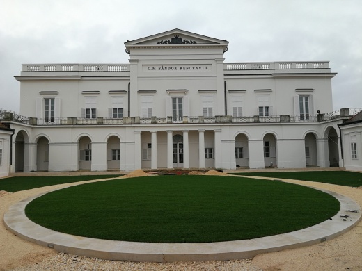 Sándor-Metternich-kastély Bajna